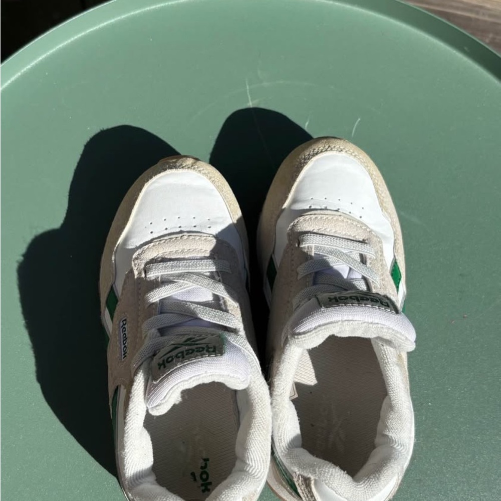Reebok Kids White, Beige & Green Retro Runner Sneakers - Picture 5 of 6